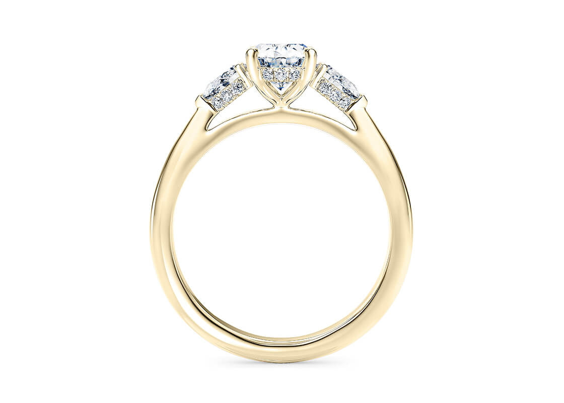 Florence Trilogy Yellow Gold 18k Oval Engagement Ring