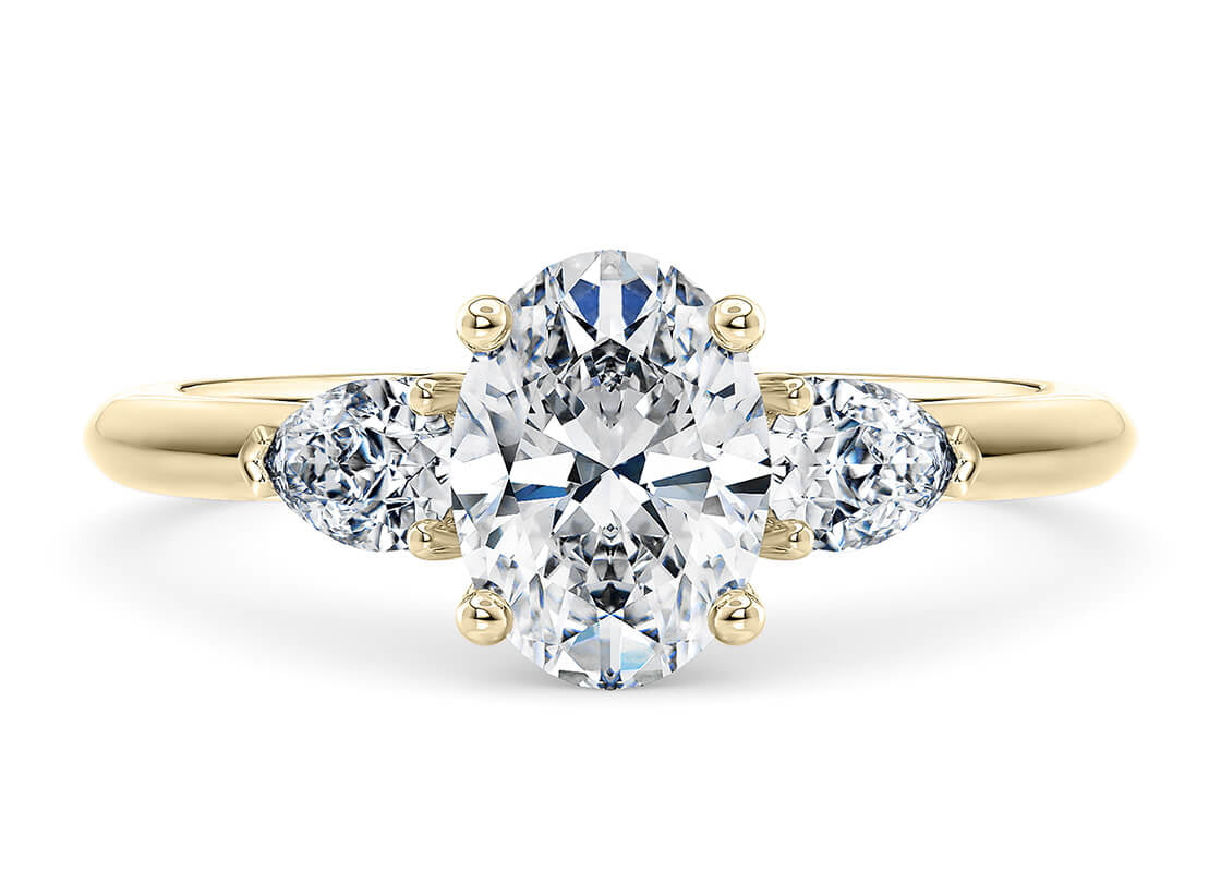 Florence Trilogy Yellow Gold 18k Oval Engagement Ring