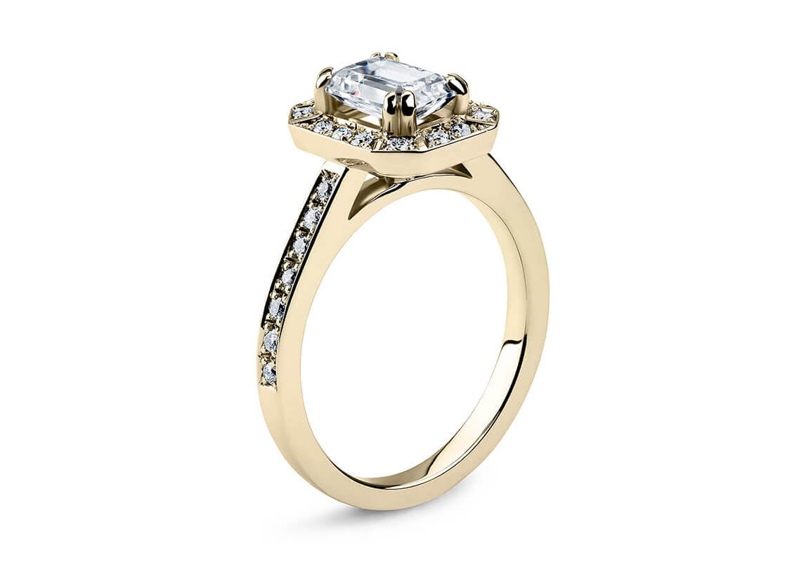 Zelda Halo Yellow Gold 18k Emerald Engagement Ring