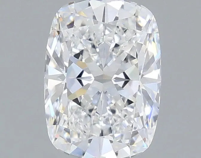 1.01ct Cushion modified Natural Diamond (Colour E, Clarity VVS2, GIA Certified)
