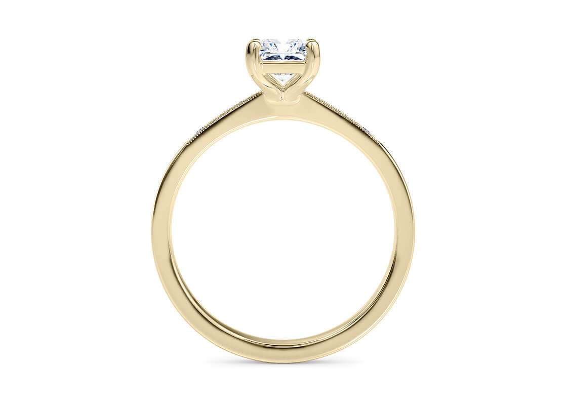 Delicacy Vintage Yellow Gold 18k Radiant Engagement Ring