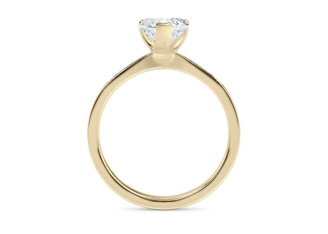 Delicacy Vintage Yellow Gold 18k Heart Engagement Ring
