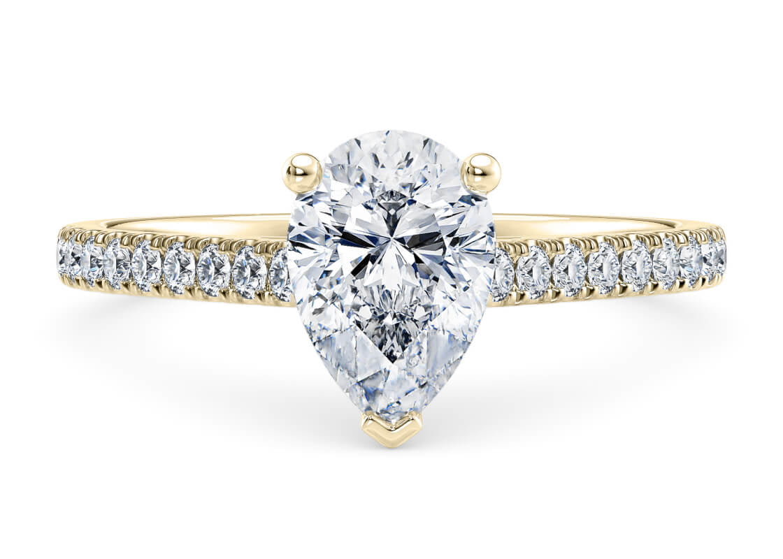 1477 Vintage Yellow Gold 18k Pear Engagement Ring