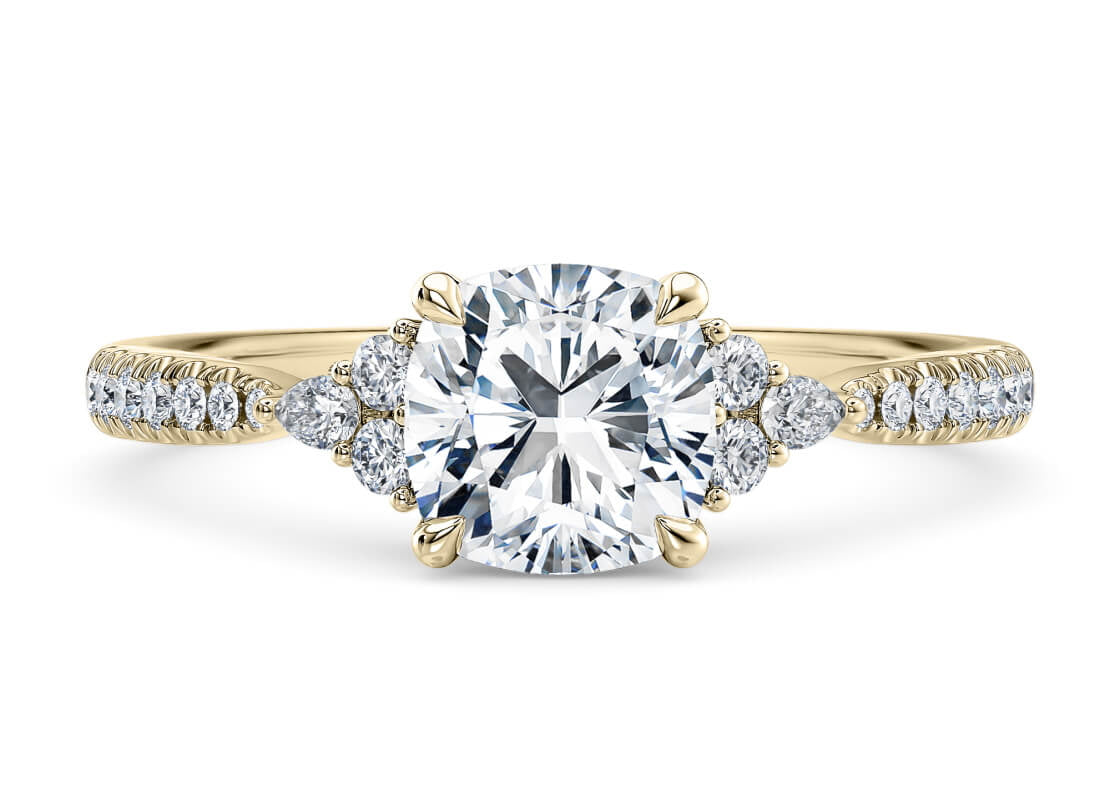 Gaia Vintage Yellow Gold 18k Cushion Engagement Ring