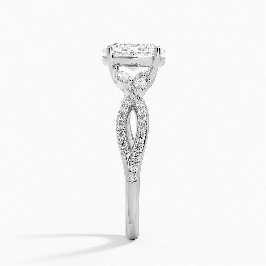 Luxe Willow Diamond Ring (1/4 ct. tw.) Platinum Oval Engagement Ring