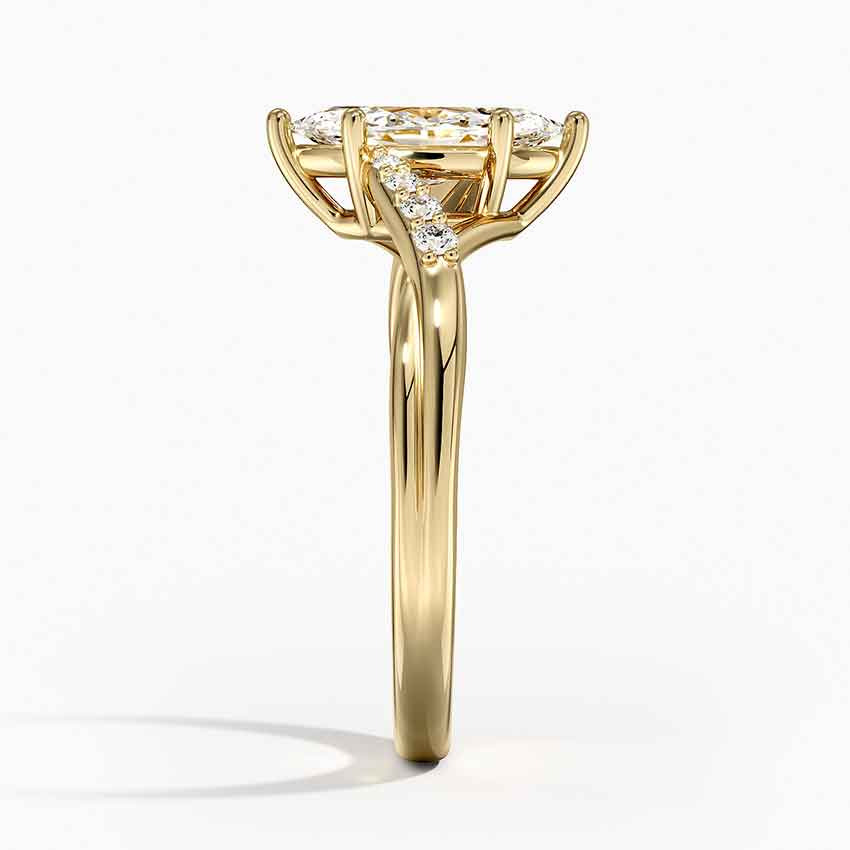 Chamise Diamond Ring (1/15 ct. tw.) Yellow Gold 18k Marquise Engagement Ring