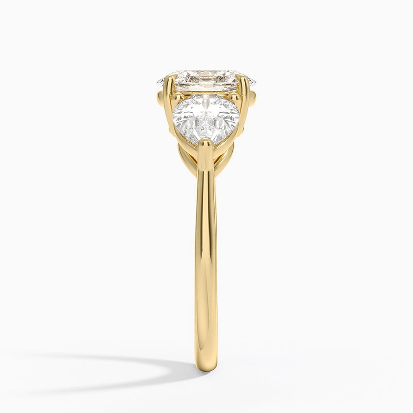 Luxe Opera Three Stone Diamond Ring (1 1/3 ct. tw.) Yellow Gold 18k Oval Engagement Ring
