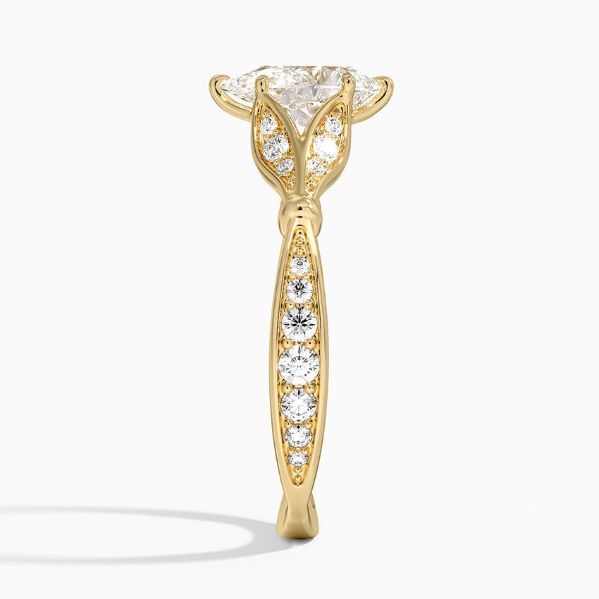Zinnia Diamond Ring (1/3 ct. tw.) Yellow Gold 18k Pear Engagement Ring