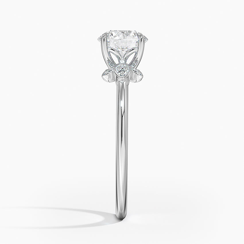 Fiore Diamond Ring Platinum Round Engagement Ring