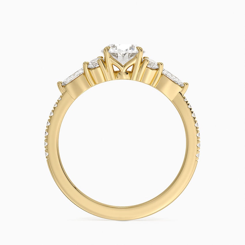 Luxe Nadia Pavé Diamond Ring (1/2 ct. tw.) Yellow Gold 18k Oval Engagement Ring