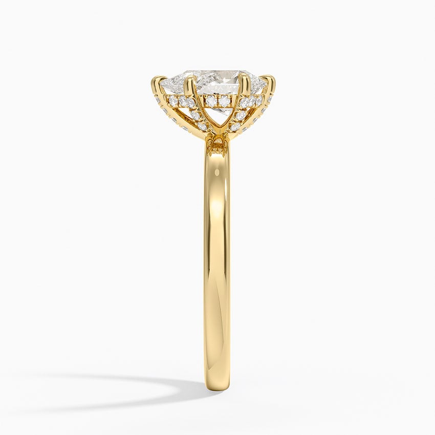 Lumiere 2mm Diamond Ring (1/8 ct. tw.) Yellow Gold 18k Pear Engagement Ring
