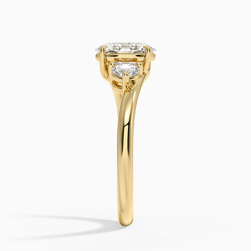Atelier Three Stone Diamond Ring (1/3 ct. tw.) Yellow Gold 18k Oval Engagement Ring