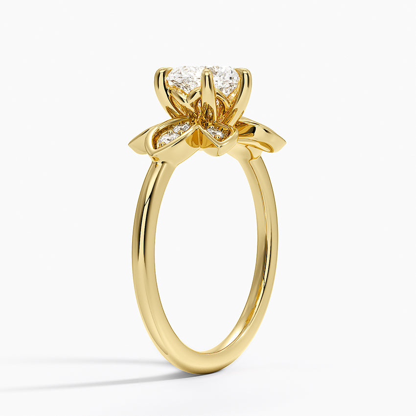 Luxe Fiore Diamond Ring Yellow Gold 18k Heart Engagement Ring