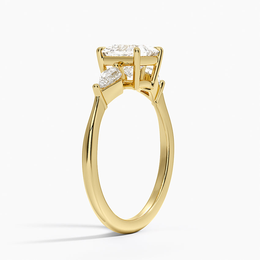 Luxe Cometa Three Stone Diamond Ring (1/3 ct. tw.) Yellow Gold 18k Princess Engagement Ring