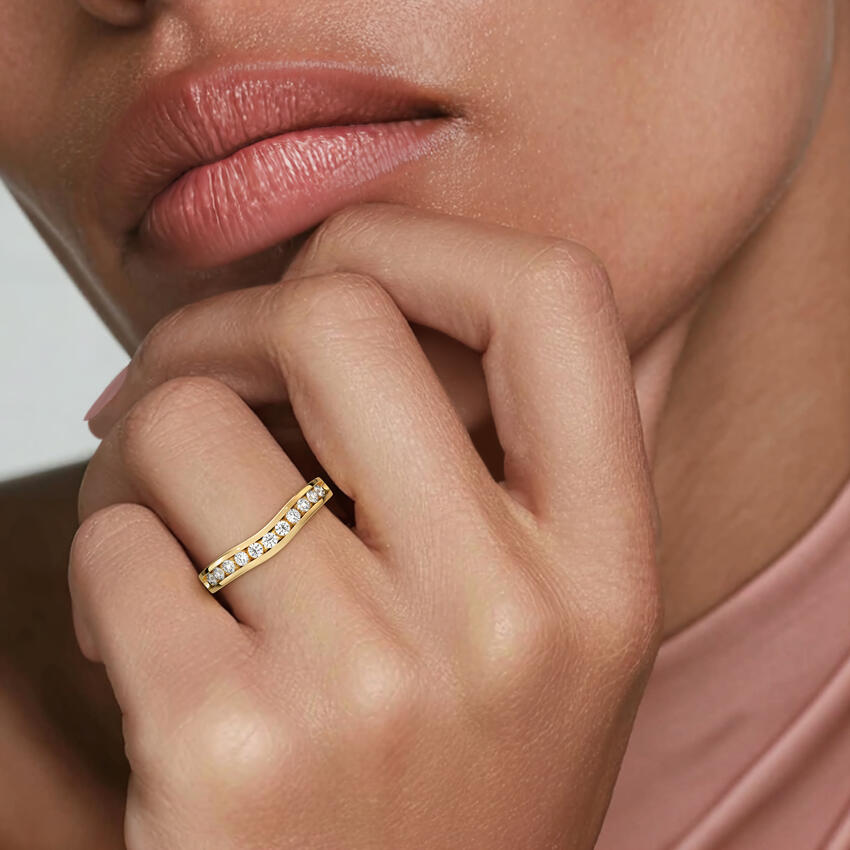 Zadie Channel Set Contour Lab Diamond Ring (1/4 ct. tw.) Yellow Gold 18k Wedding Band