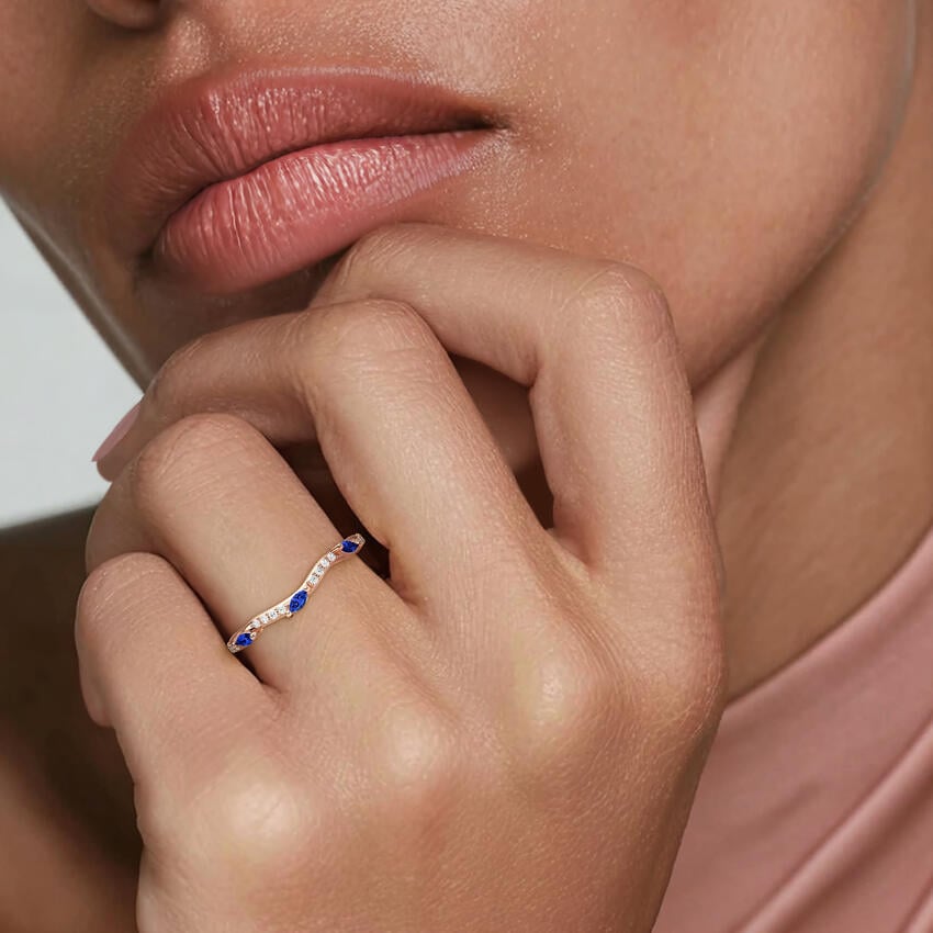 Luxe Willow Curved Sapphire and Diamond Ring Rose Gold 18k Wedding Band