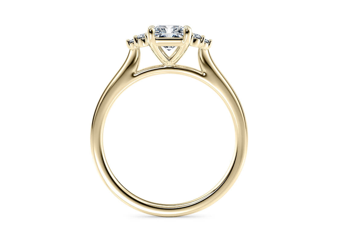 Rosa Vintage Yellow Gold 18k Radiant Engagement Ring