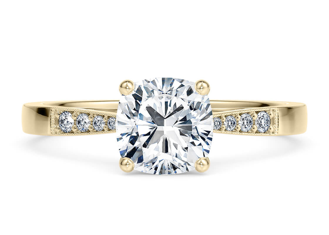 Delicacy Vintage Yellow Gold 18k Cushion Engagement Ring