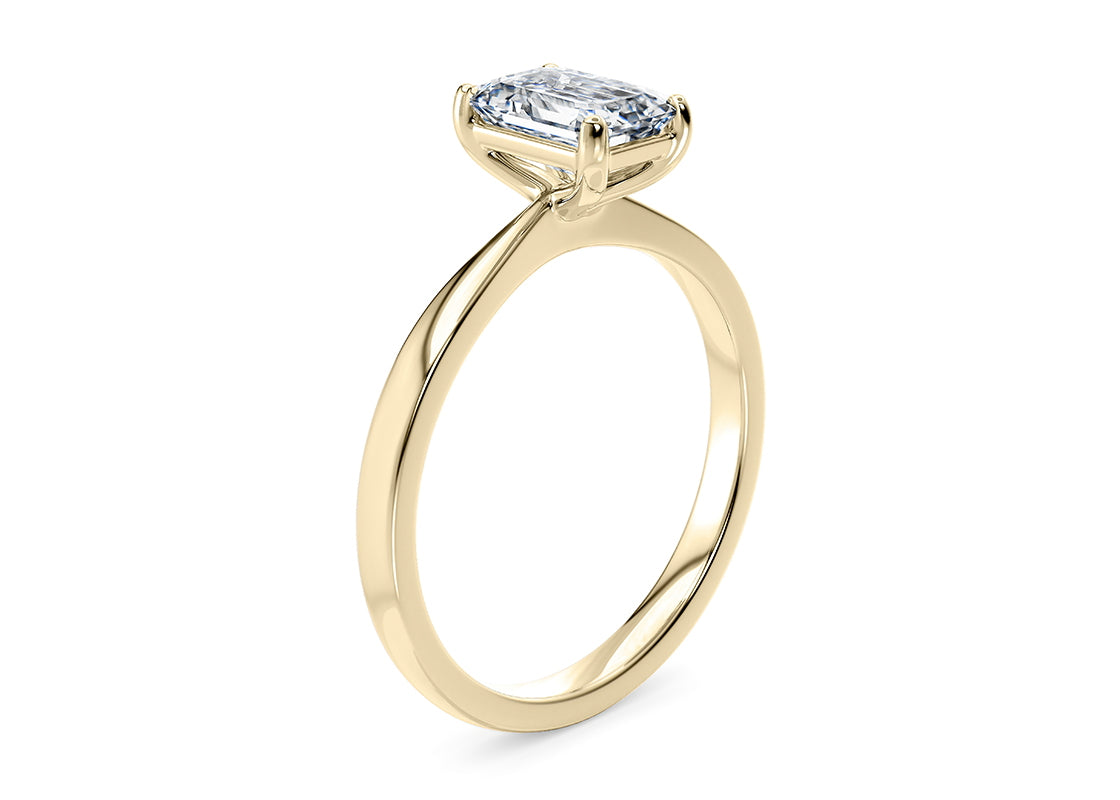 Delicacy Solitaire Yellow Gold 18k Emerald Engagement Ring