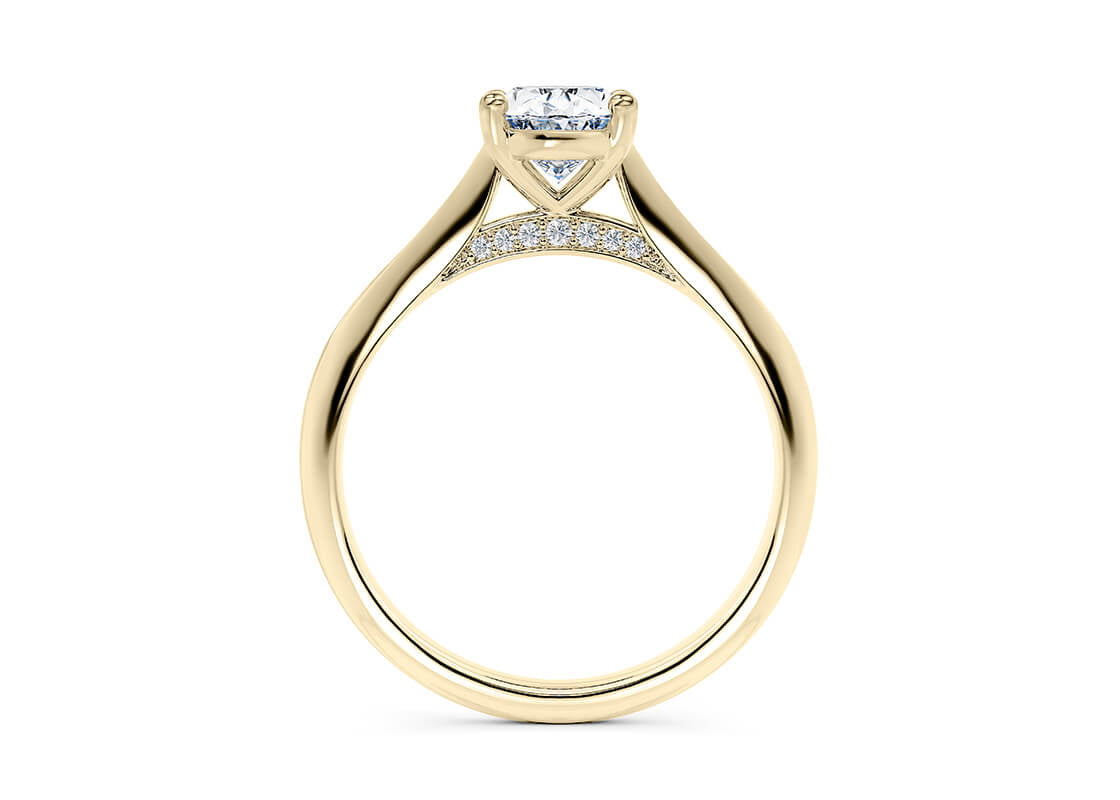 Iris Solitaire Yellow Gold 18k Oval Engagement Ring