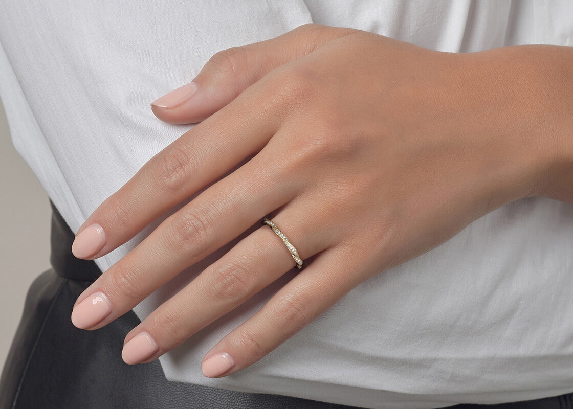 Marylebone Yellow Gold 18k Half Set Eternity Ring
